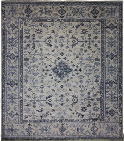Hand Knotted Wool Beige Transitional India Rug 8' x 10'
