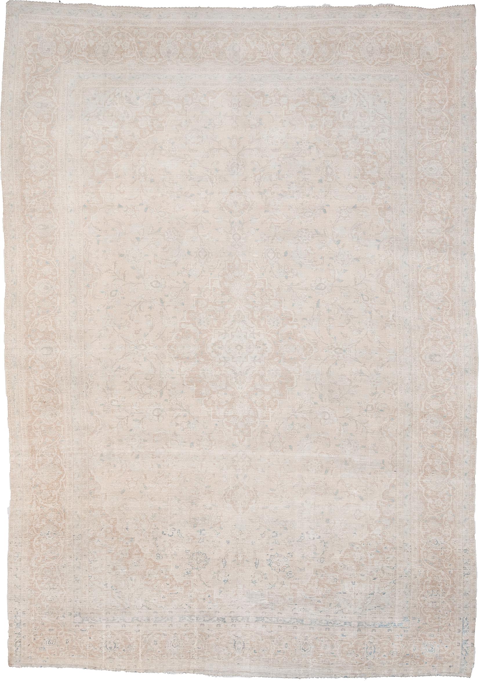 Vintage Warm Mocha 9’4″ x 15’3″