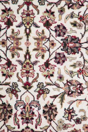 Hand Knotted India Floral Wool 100% 2'6" x 9'11" Ivory