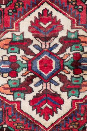 Hand Knotted Iran Bakhtiari Wool 100% 3'8" x 10' Red